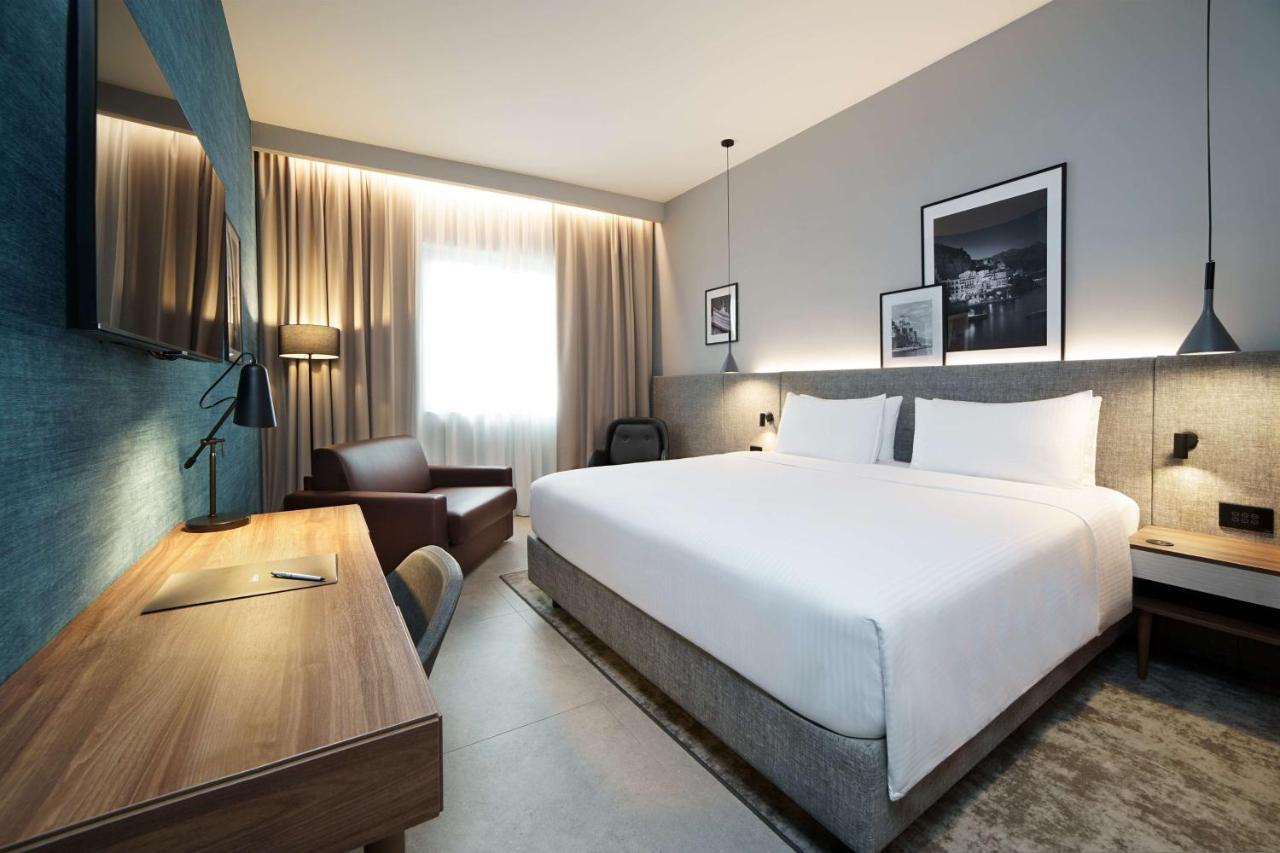 Radisson Hotel Nola Naples Dış mekan fotoğraf